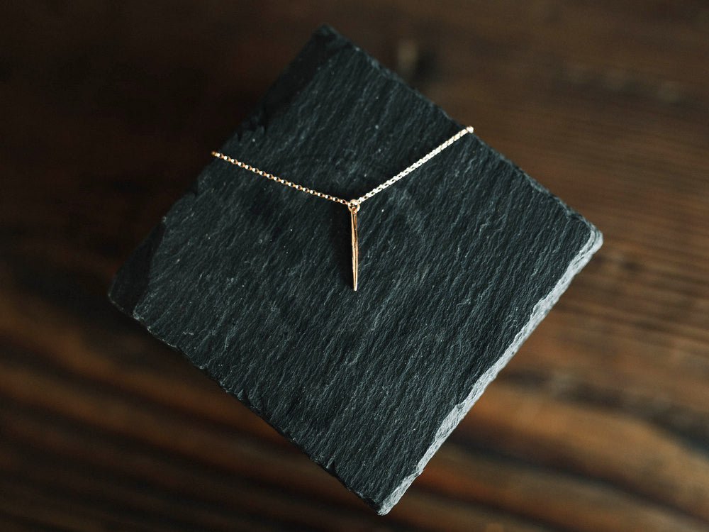 Quill Necklace ( As Seen On Arrow )