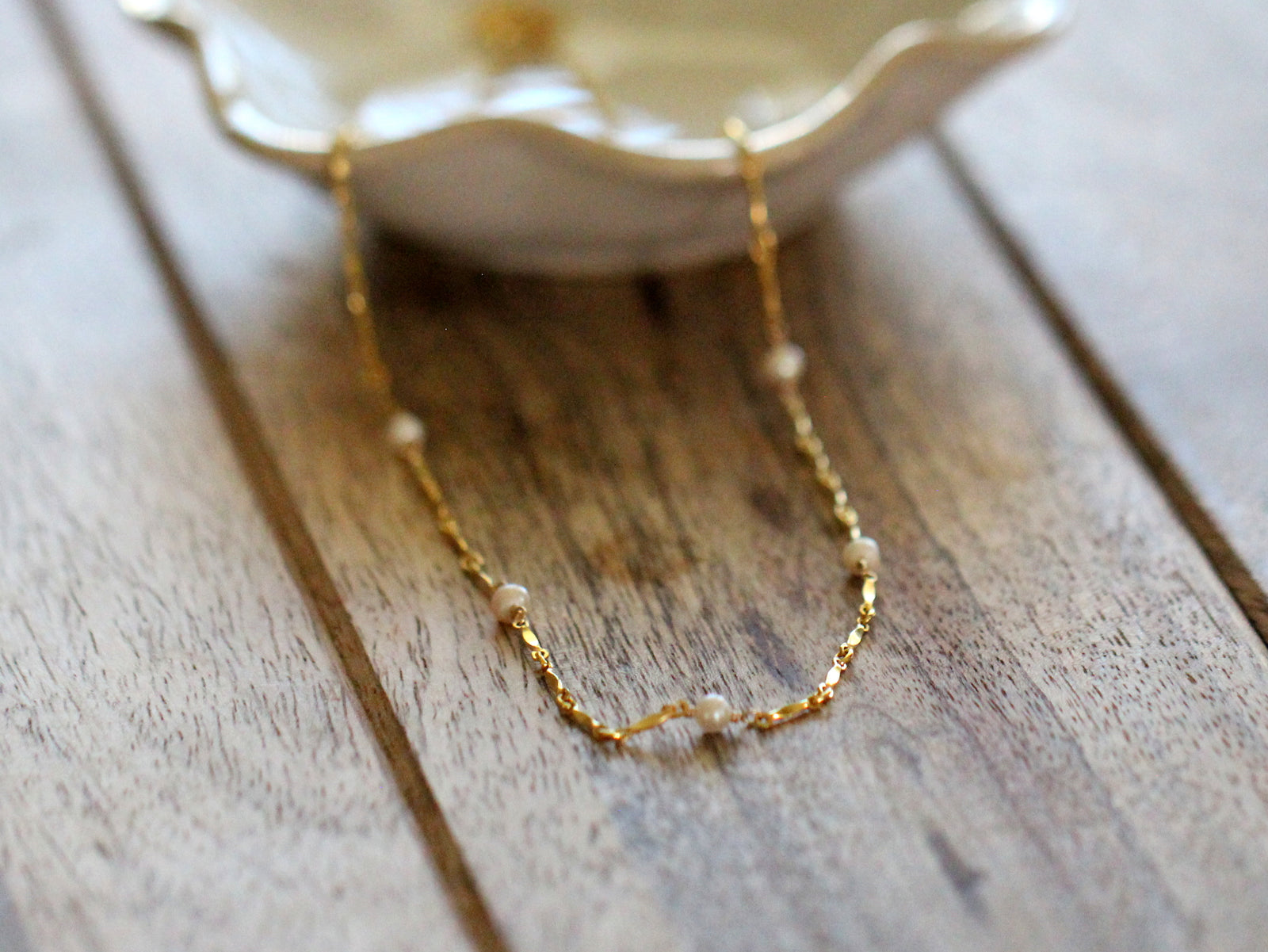 Scalloped Pearl Choker