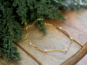 Scalloped Pearl Choker