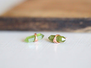 Crest Studs - Peridot