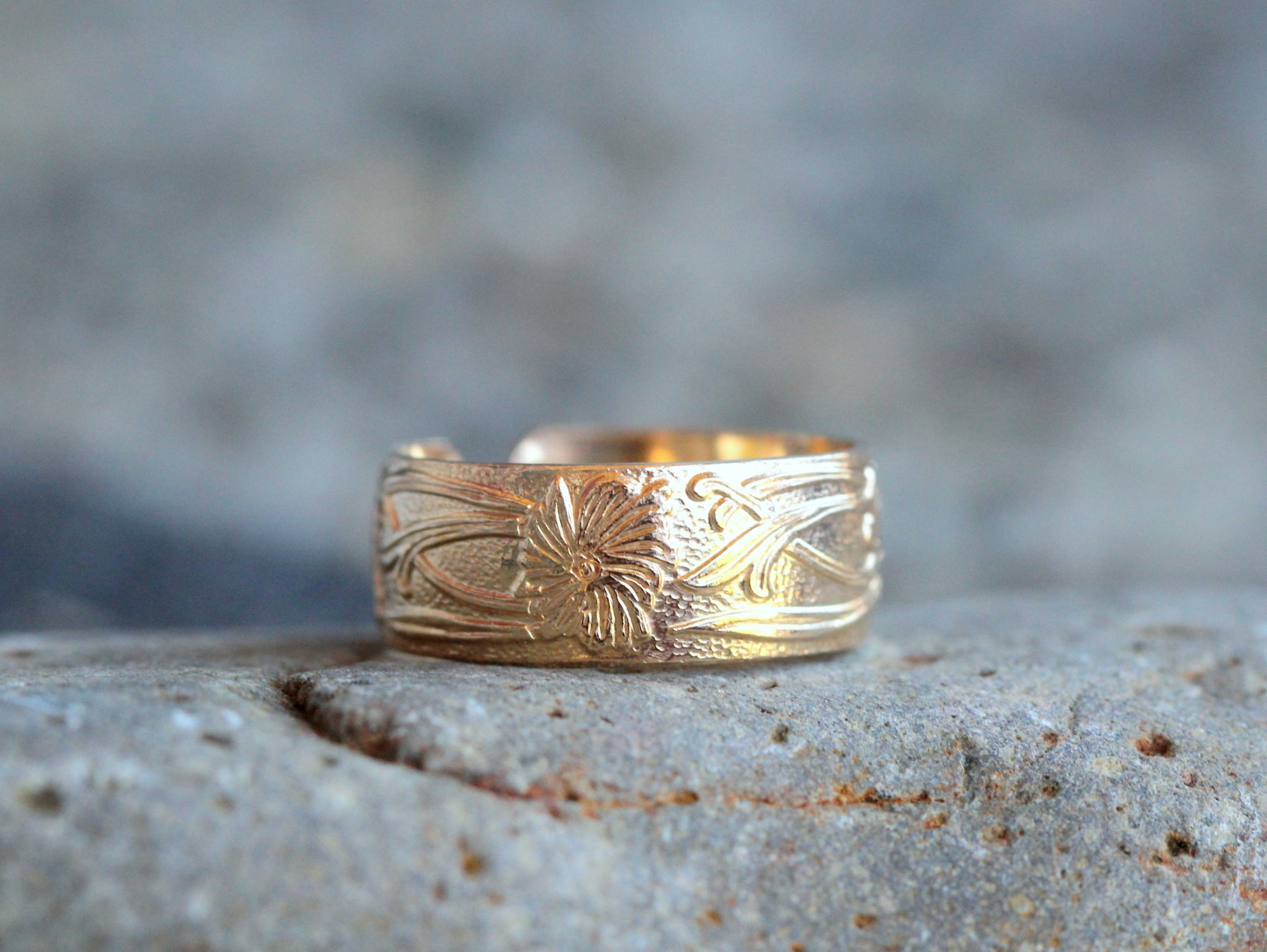 Poppy Cigar Band - Saressa Designs®