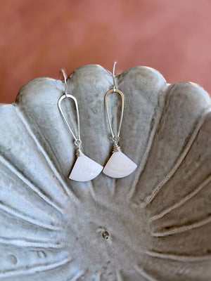Bombay Earrings - Mother of Pearl