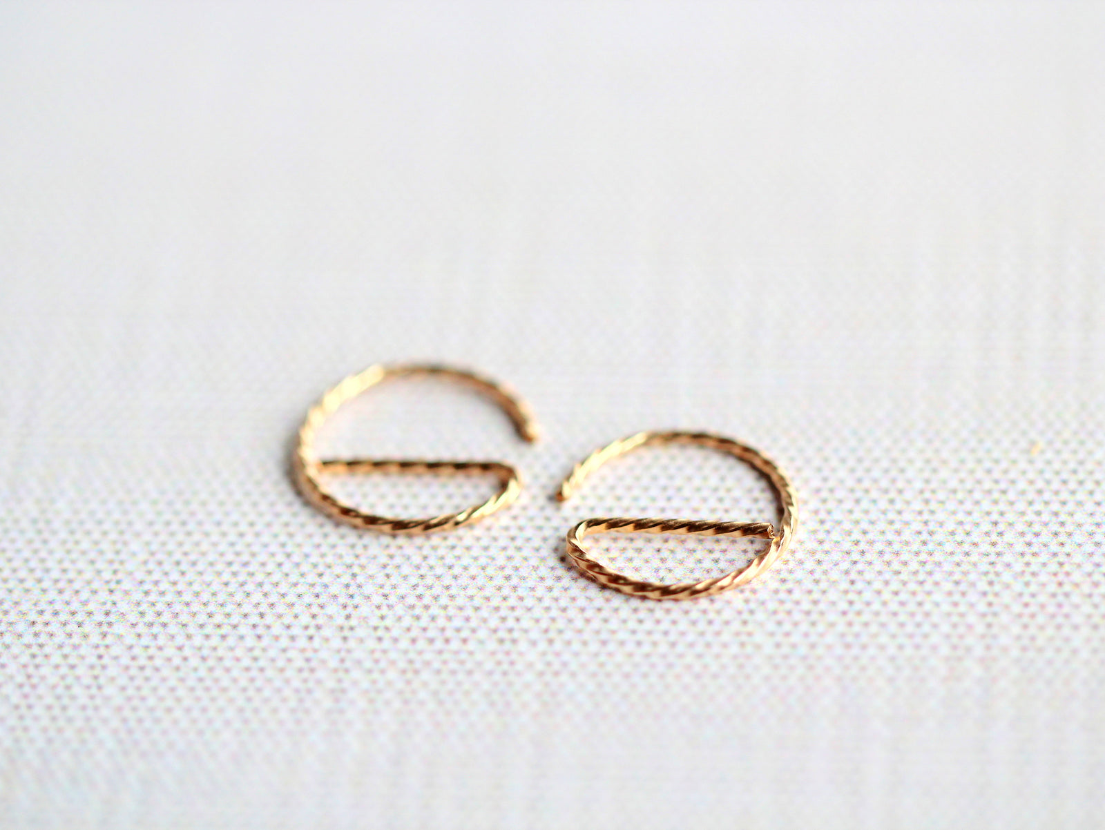 Tiny E Sliders - Twisted