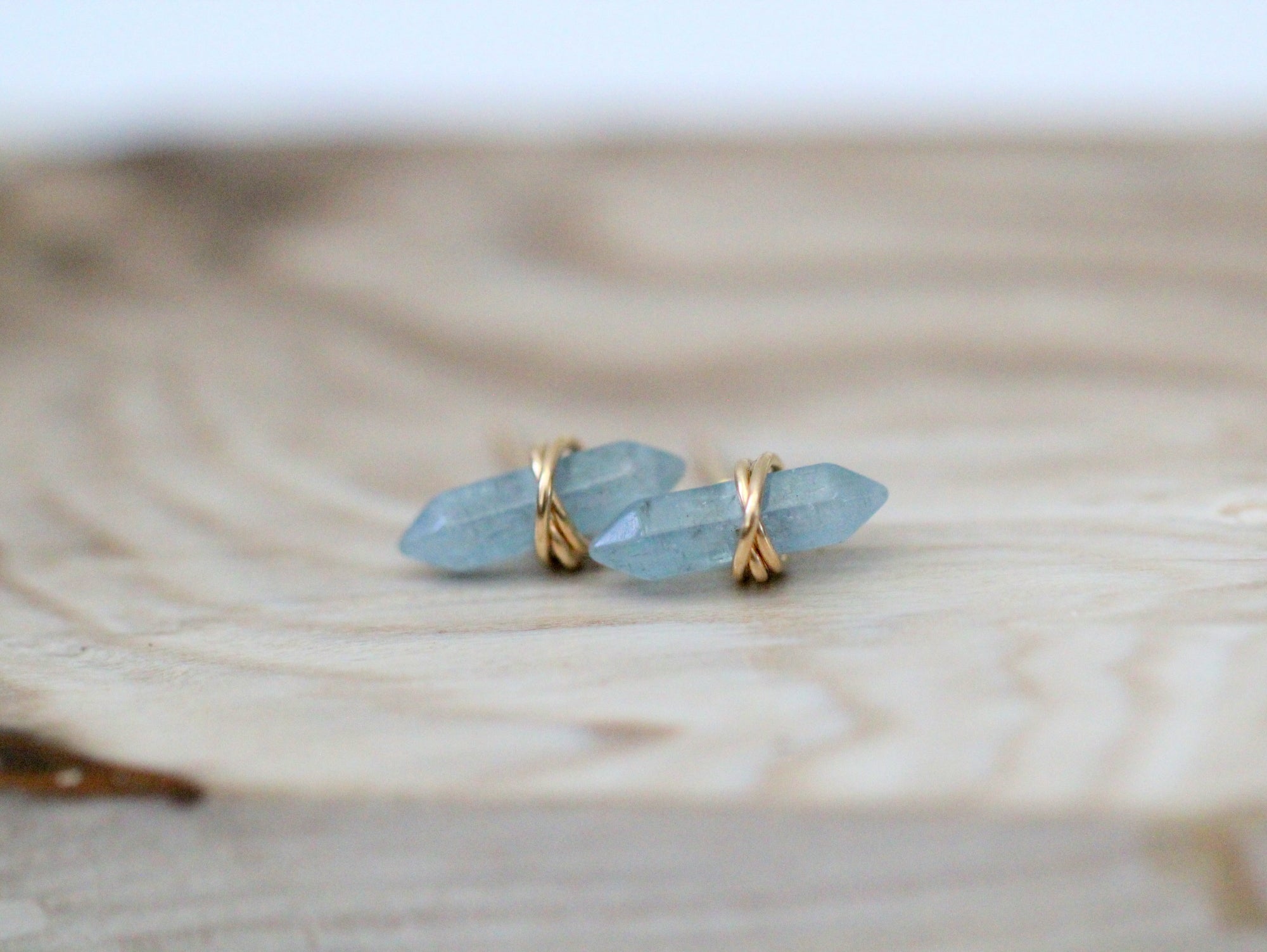 Crest Studs - Aquamarine