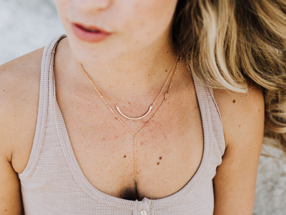 Scalloped Bar Lariat Necklace