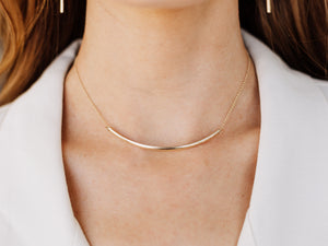 Modern Bar Choker