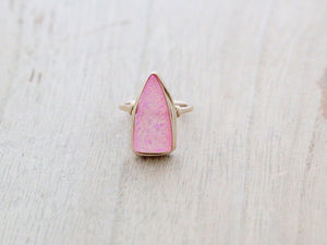 Insignia Ring - Sweet Pea