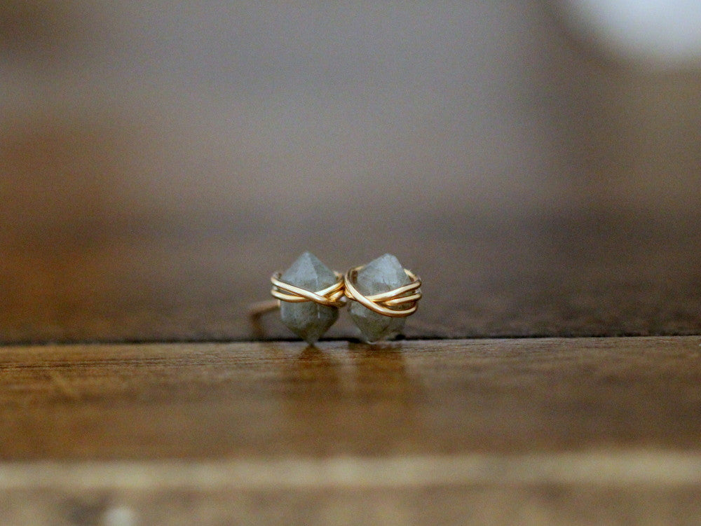 Pike Studs - Labradorite