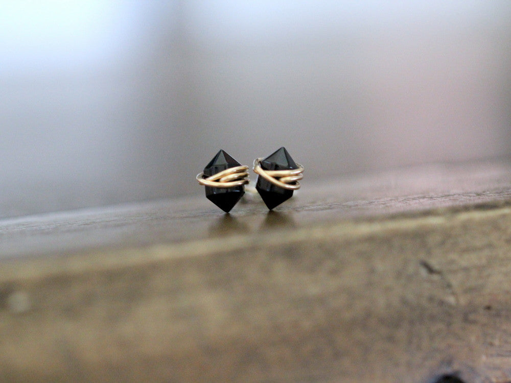 Pike Studs - Black Agate