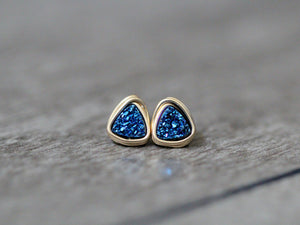 Micro Triangle Studs - Cobalt