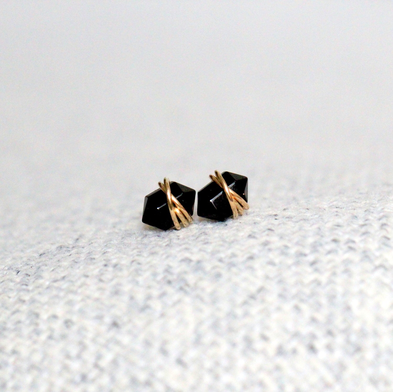 Pike Studs - Black Agate