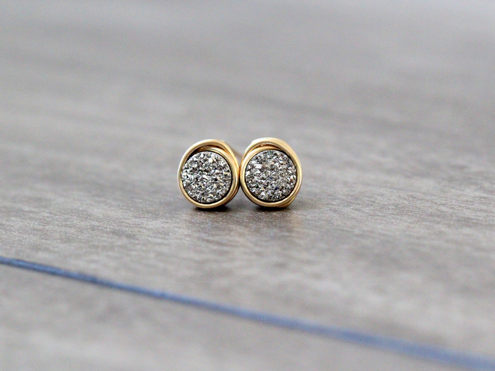 Micro Studs - Platinum