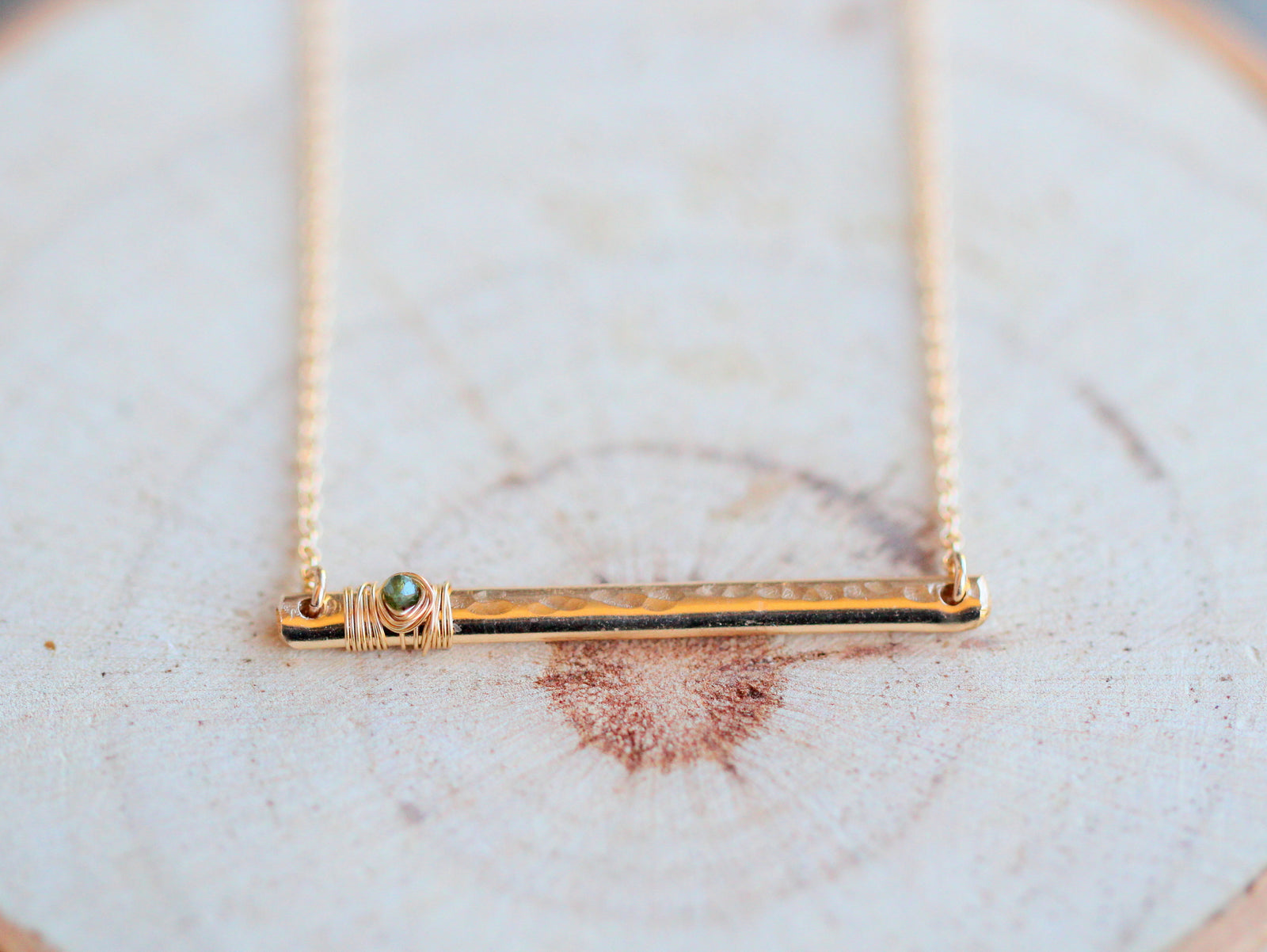 Refraction Bar Necklace - Moss Diamond