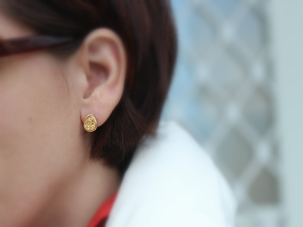 Druzy Teardrop Studs - Gilded Gold