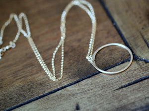 Rim Necklace