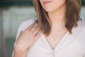 Green Quartz Halo Necklace - Lucia