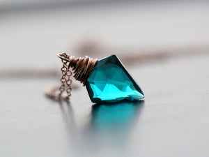 Arrow Necklace (Multiple Colors Available)