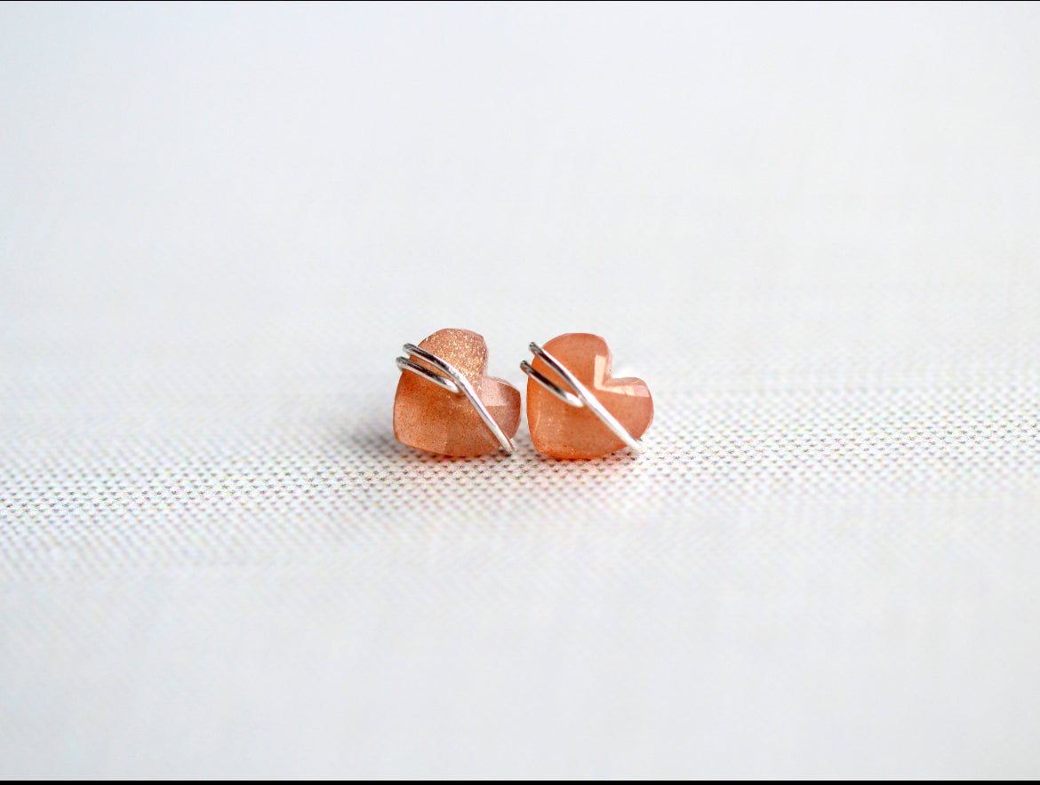 Heart Studs - Peach Moonstone