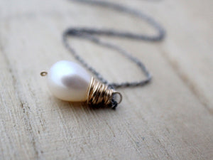 Pearl Mixed Metal Necklace